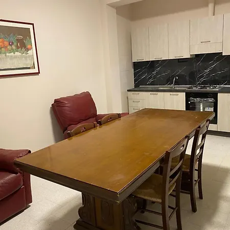 Modern In 60 Sqm With Balcony דירה *