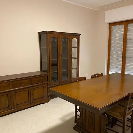 Modern In 60 Sqm With Balcony טורה מליסה